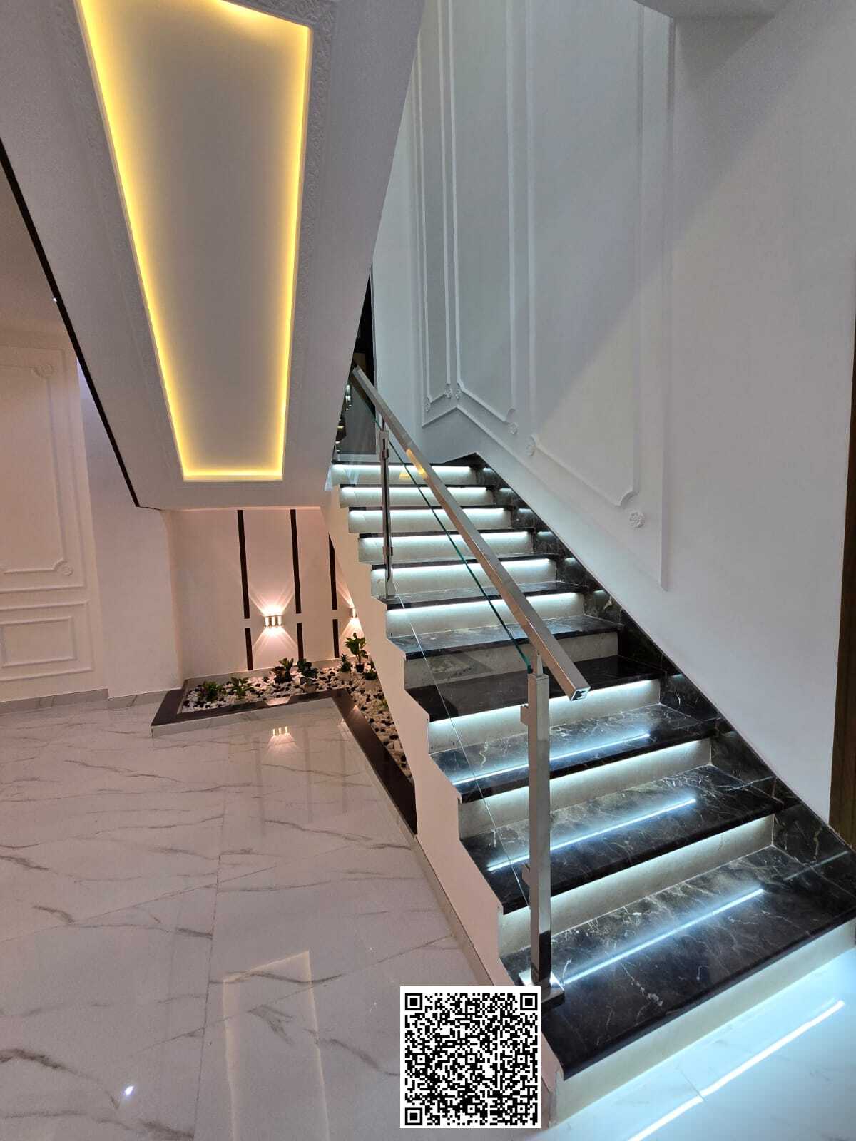 Villa Town House For Sale