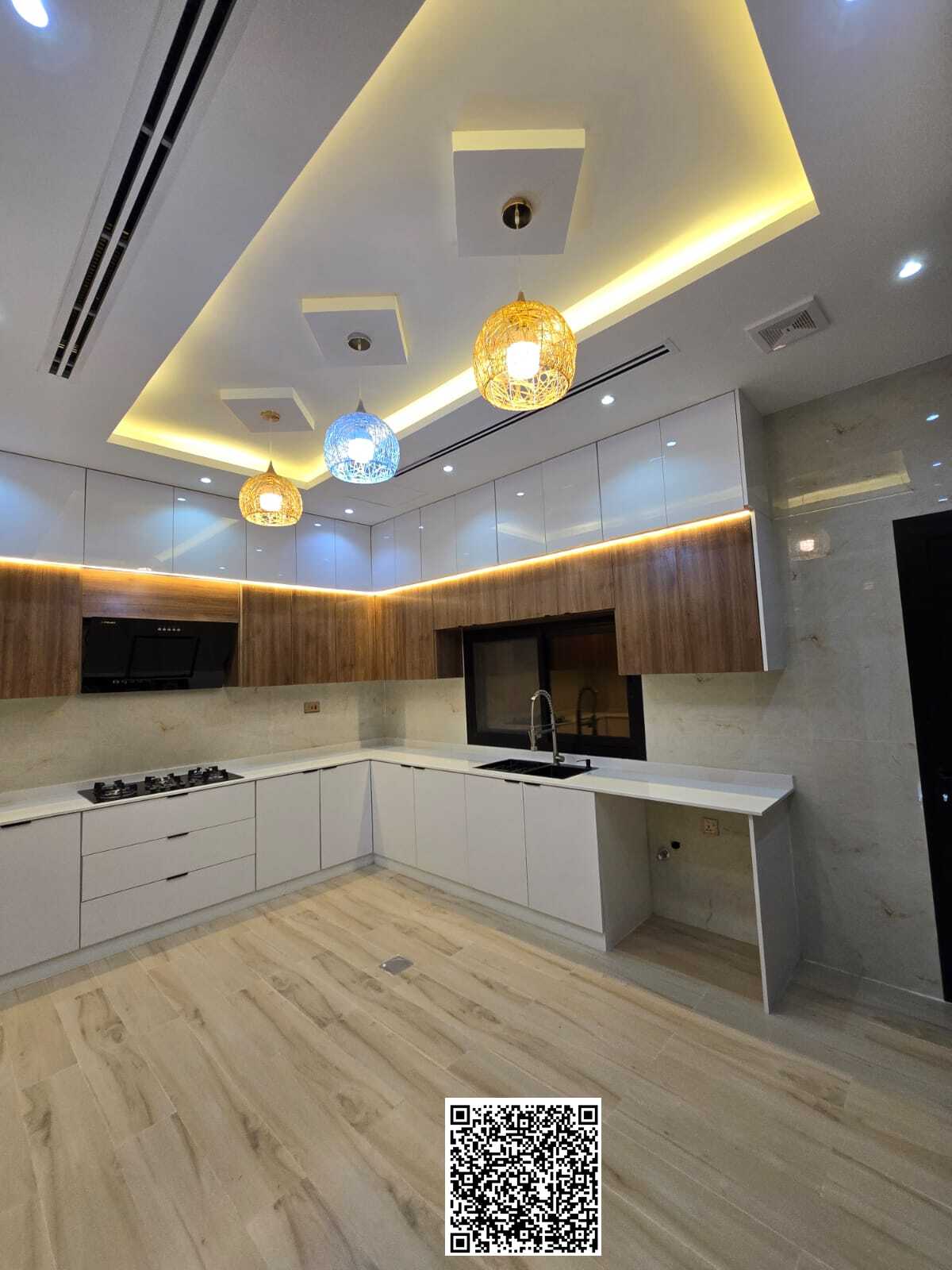Villa Town House For Sale