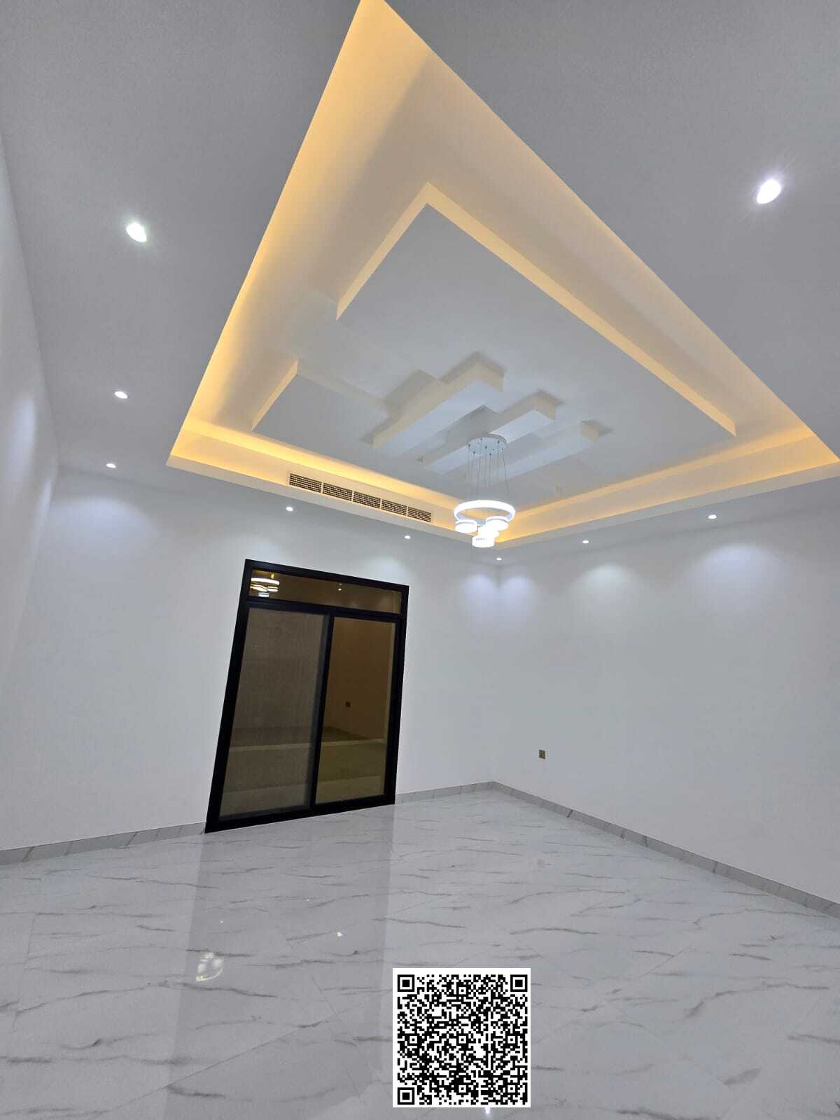 Villa Town House For Sale