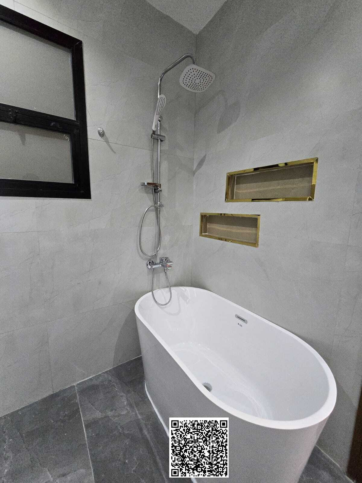 Villa Town House For Sale
