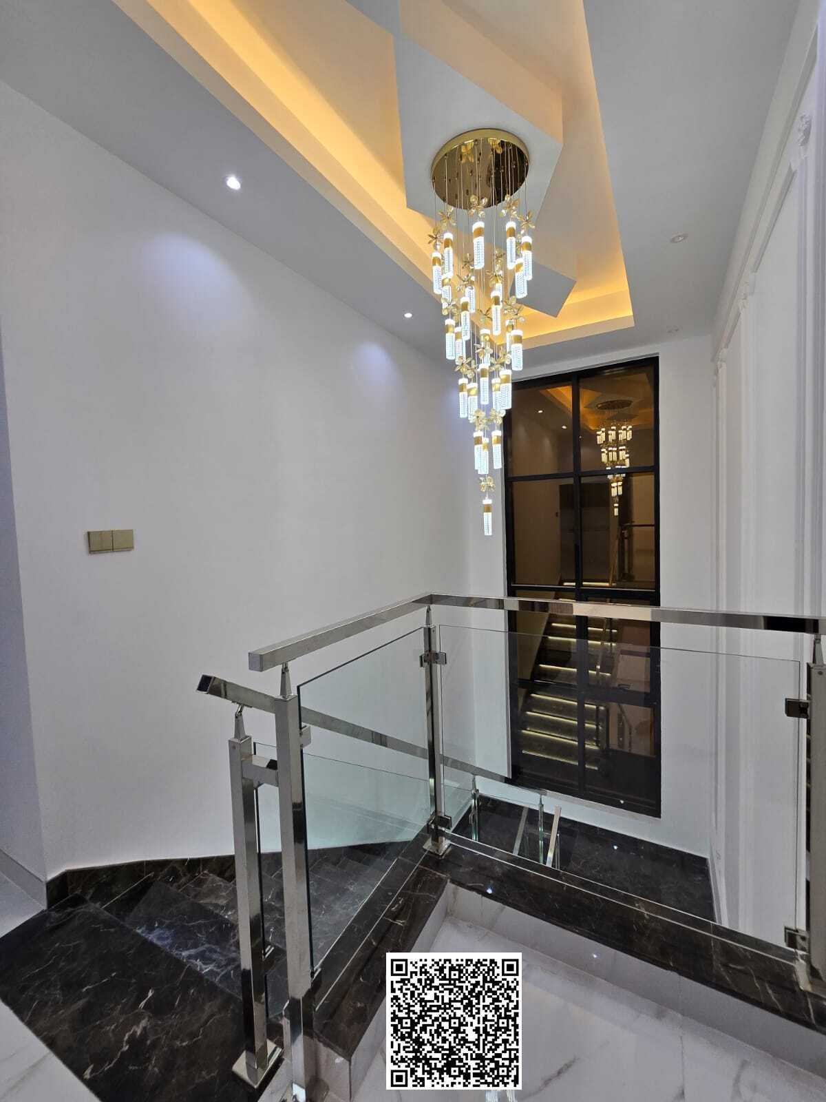 Villa Town House For Sale